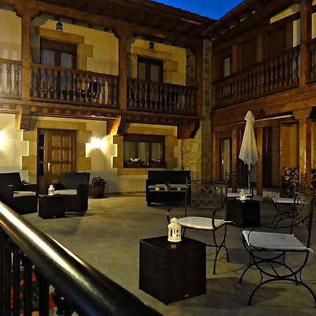 Posada Valle Del Oso Lerones Екстериор снимка