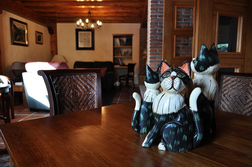 Posada Valle Del Oso Lerones Екстериор снимка