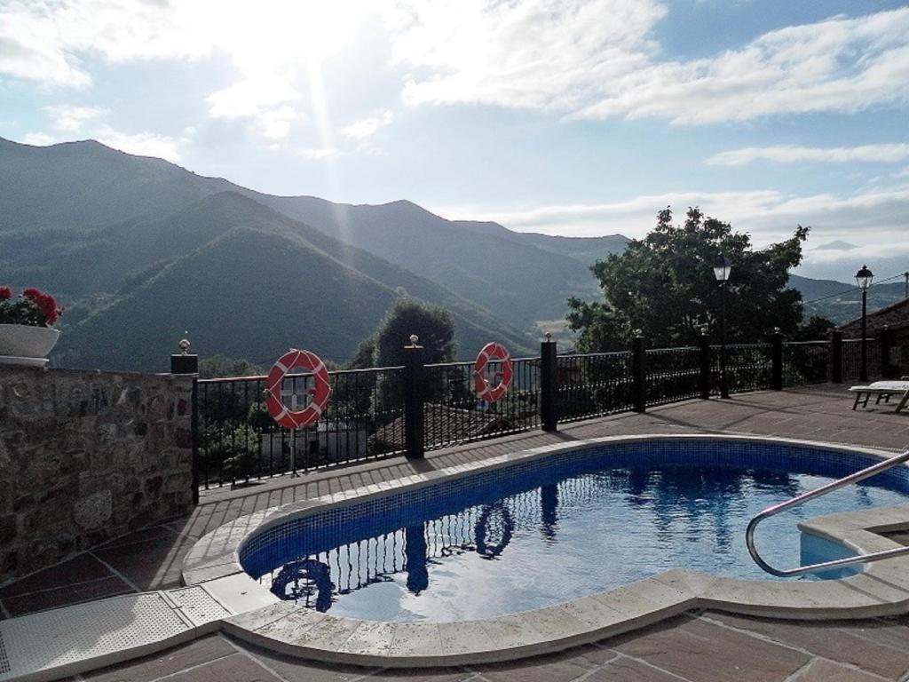 Posada Valle Del Oso Lerones Екстериор снимка